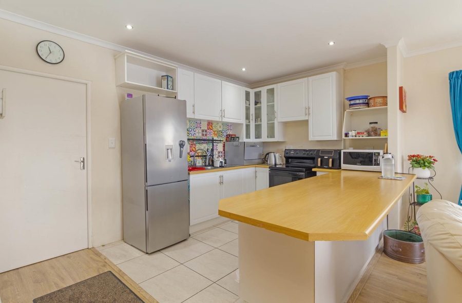 6 Bedroom Property for Sale in Tijgerhof Western Cape